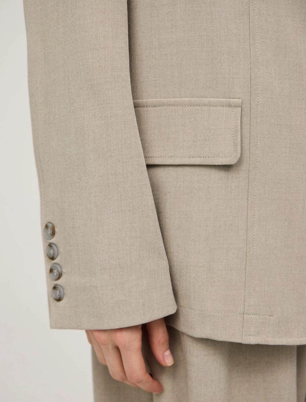 Бежевый жакет с содержанием льна фото 6