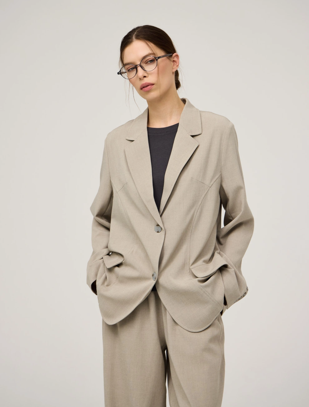 Бежевый жакет с содержанием льна фото 1