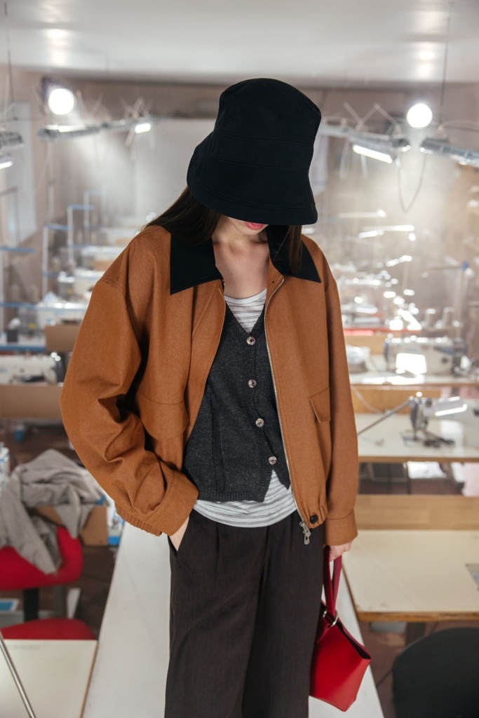 uvierh78032.jpg